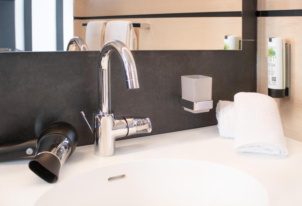 Sto Hotel By Wmm Hotels Stockstadt am Main Bagian luar foto